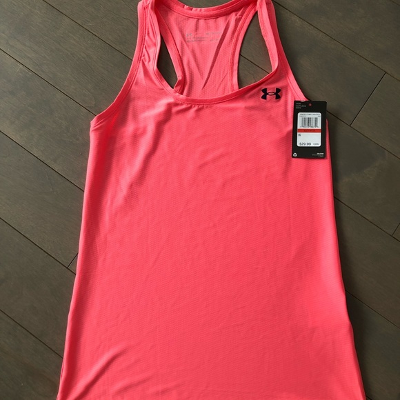 Brand new underarmour tank - Picture 1 of 4